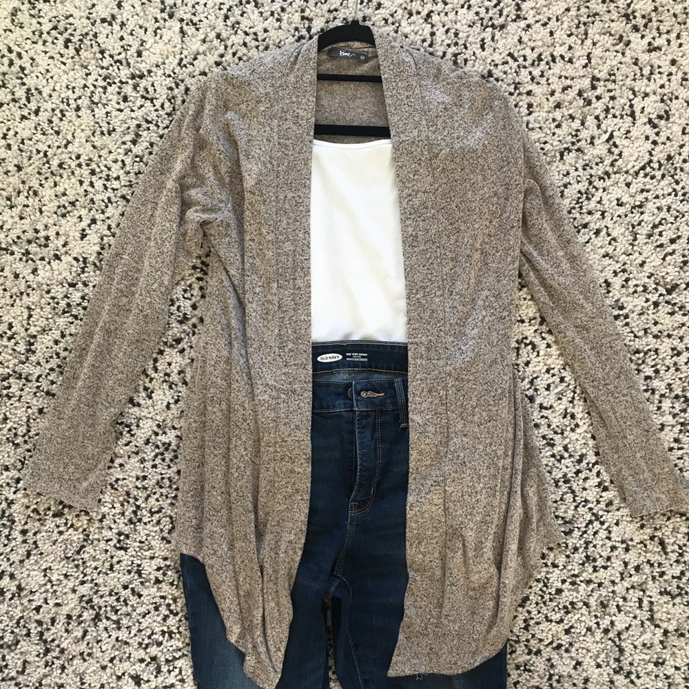 Lightweight cardigan size medium